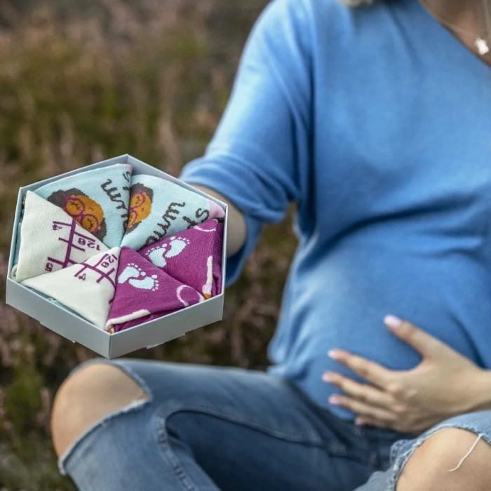 Skarpetki na prezent dla przyszłej mamy